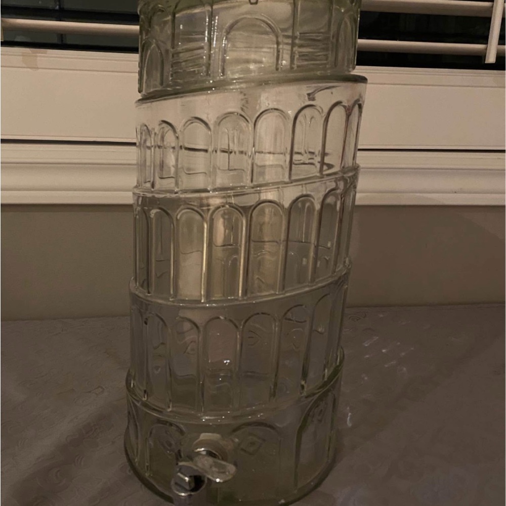 Glass Beverage Dispenser with Spout
